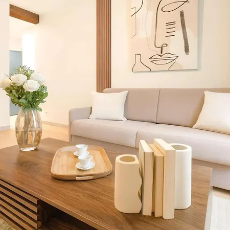 Апартаменты - Premium Family Near Metro *