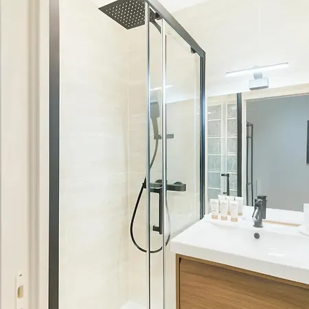 Апартаменты - Premium Family Near Metro Париж